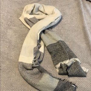Soft extra long scarf
